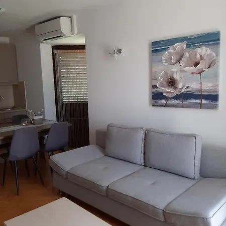 Apartments Mihael And Melani Poreč Exterior foto